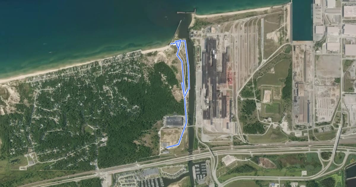 Маршрут Portage Lakefront and Riverwalk Trail на спутниковом снимке