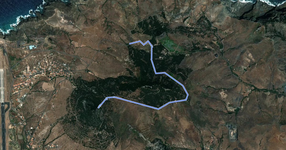 Маршрут PR 2 - Vereda do Pico do Castelo (Este) на спутниковом снимке