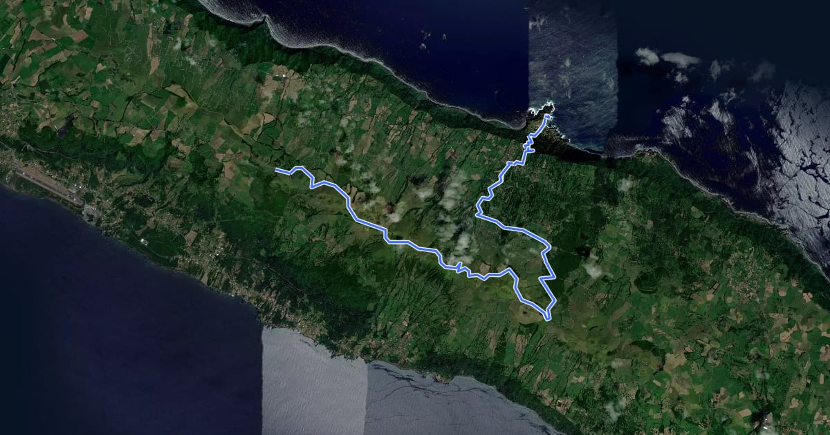 Маршрут PR04SJO Pico do Pedro – Pico da Esperança – Fajã do Ouvidor на спутниковом снимке