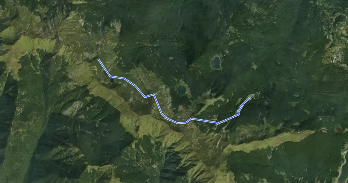 Маршрут Prato Spilla - Rocca dei Frasconi - Laghi del Sillara - percorso 711C на спутниковом снимке