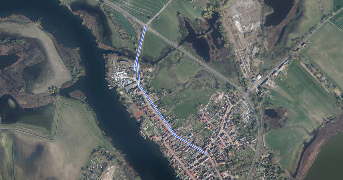 Маршрут Pritzerbe (24) - Pritzerbe Nord (79) на спутниковом снимке