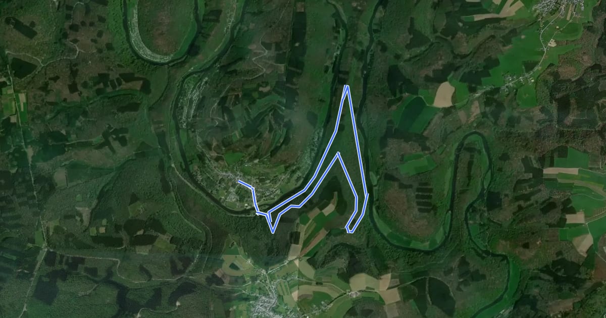 Маршрут Promenande du Gué du Loquet на спутниковом снимке