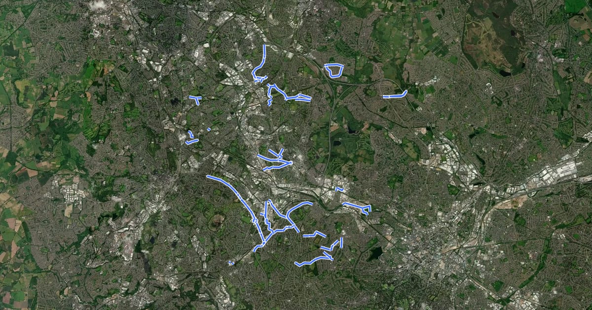 Маршрут [PROPOSED]Sandwell Local Cycle Network на спутниковом снимке