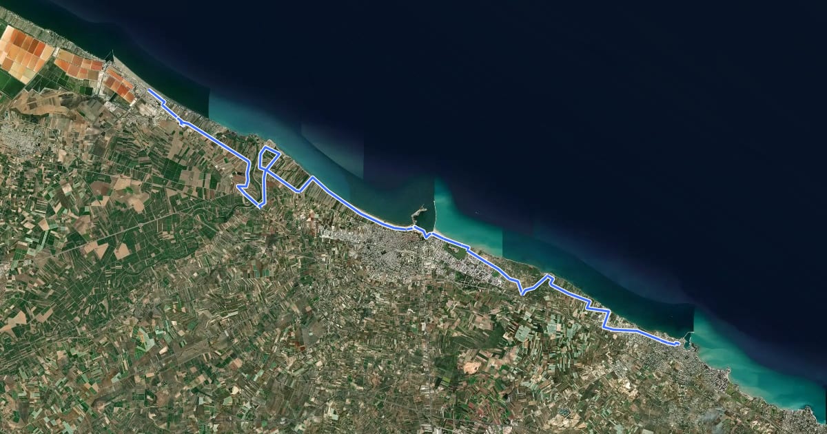 Маршрут puglia-gt-008-Trani-Margherita-di-Savoia-Manfredonia-mattinata на спутниковом снимке