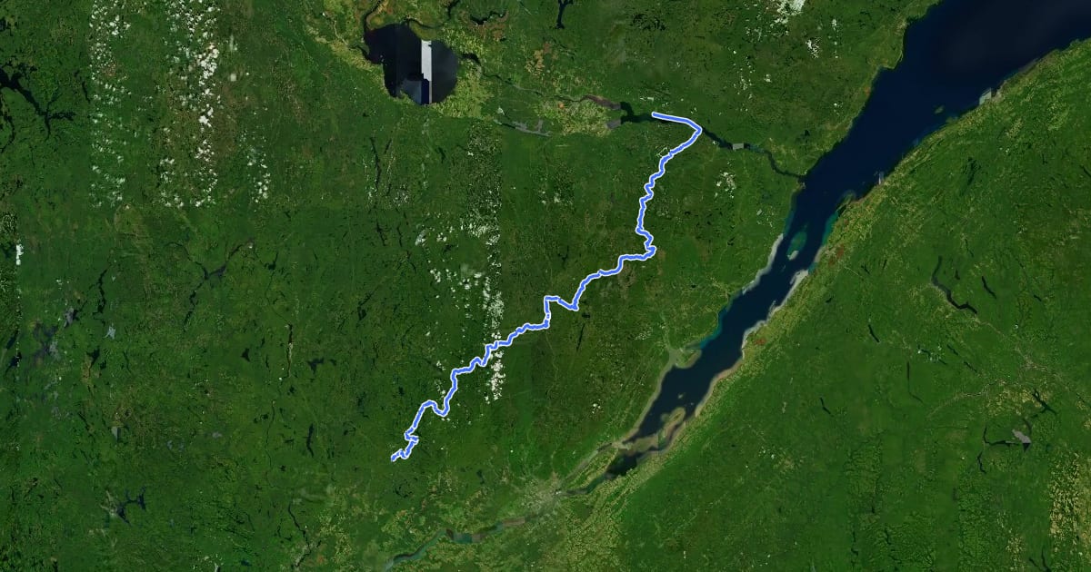 Маршрут Québec bikepacking traverse Segment IV на спутниковом снимке