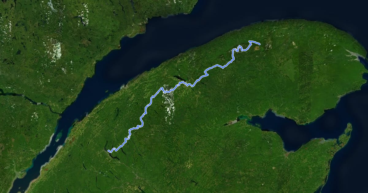 Маршрут Québec bikepacking traverse Segment VII на спутниковом снимке