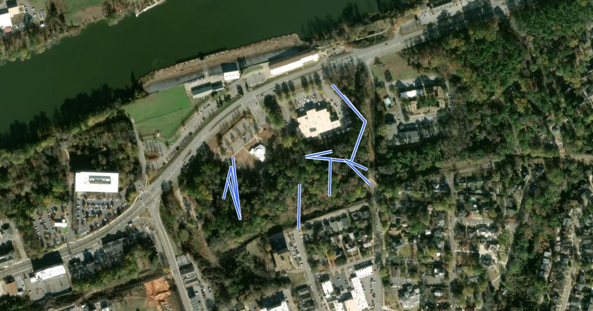 Маршрут Queen City Park Trail на спутниковом снимке