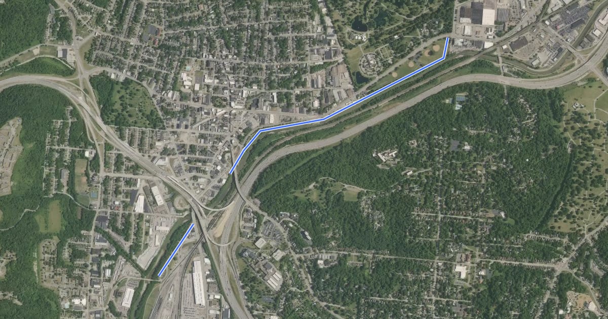 Маршрут Queen City–South Mill Creek Greenway Trail на спутниковом снимке
