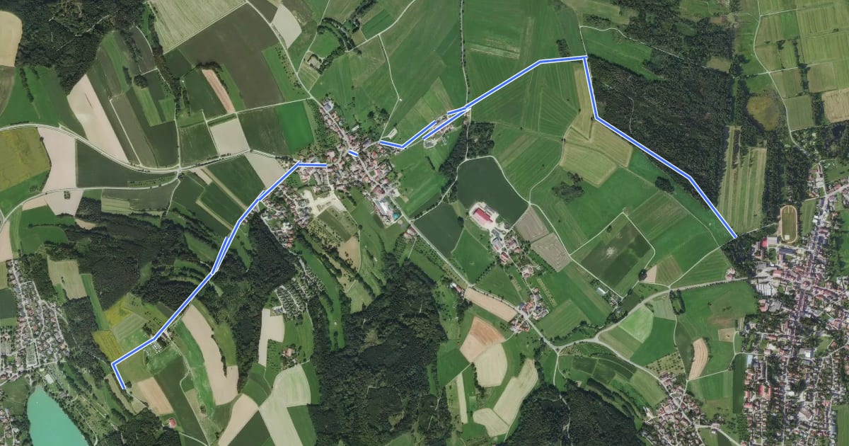 Маршрут Querweg des Schwäbischen Albvereins (blauer Punkt) на спутниковом снимке