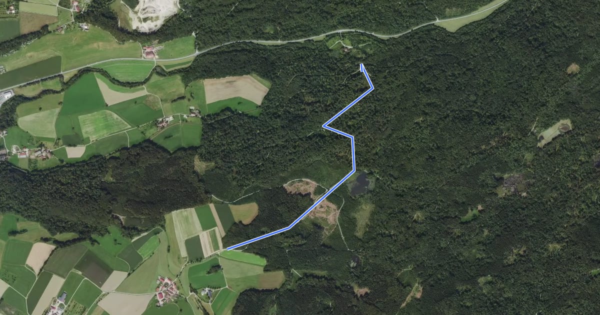 Маршрут Querweg des Schwäbischen Albvereins (blauer Punkt) на спутниковом снимке