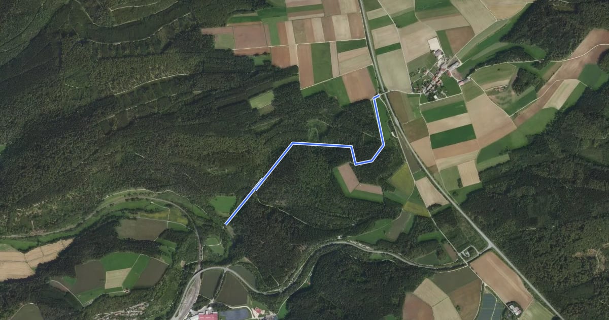 Маршрут Querweg des Schwäbischen Albvereins (gelbe Raute) на спутниковом снимке