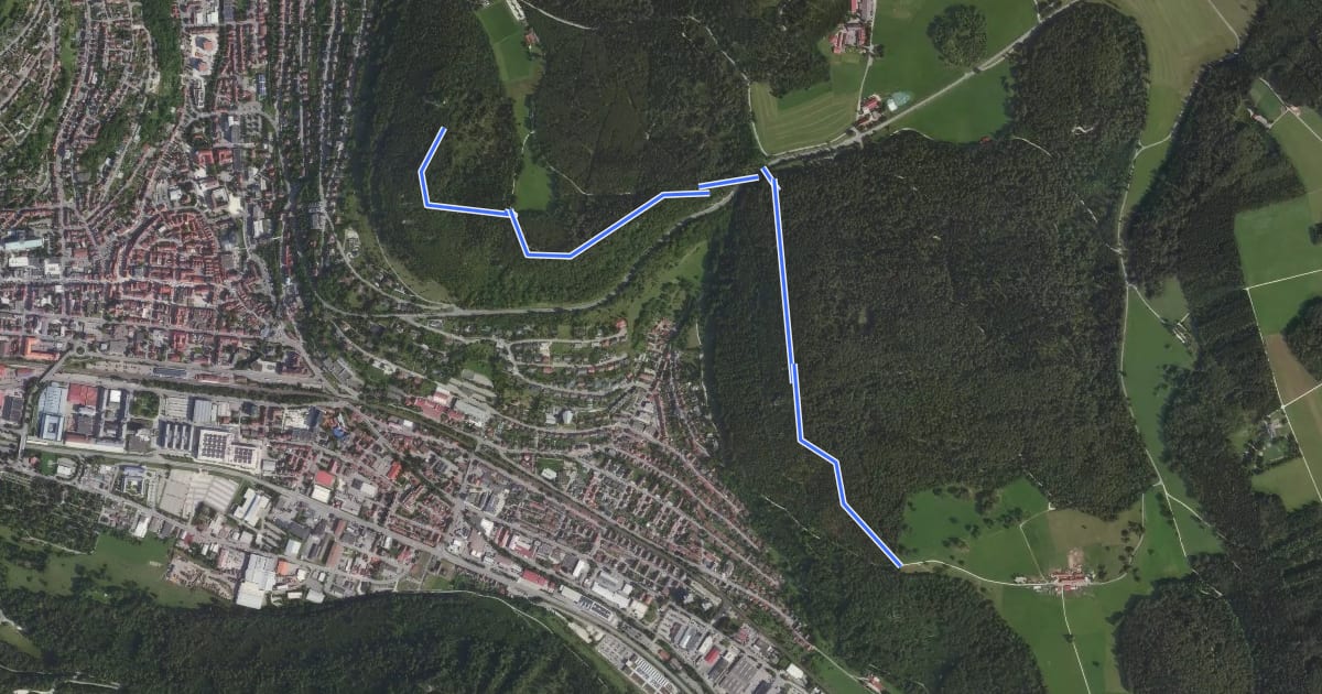 Маршрут Querweg - Ebingen - Weg Nr. 7 - Schloßfelsen - Schleicherhütte на спутниковом снимке