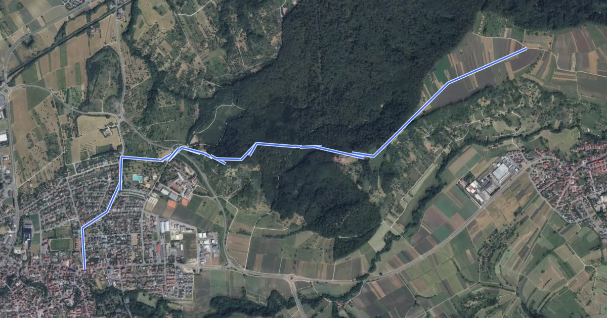 Маршрут Querweg - Mössingen - Weg-9 - Abzweigung von Weg 8 - Schloßbuckel bis zum blauen Dreieck на спутниковом снимке