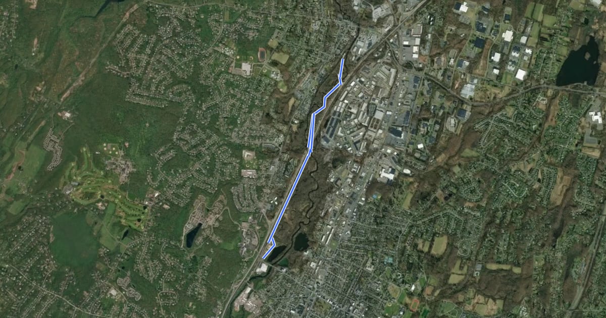 Маршрут Quinnipiac Linear Trail на спутниковом снимке