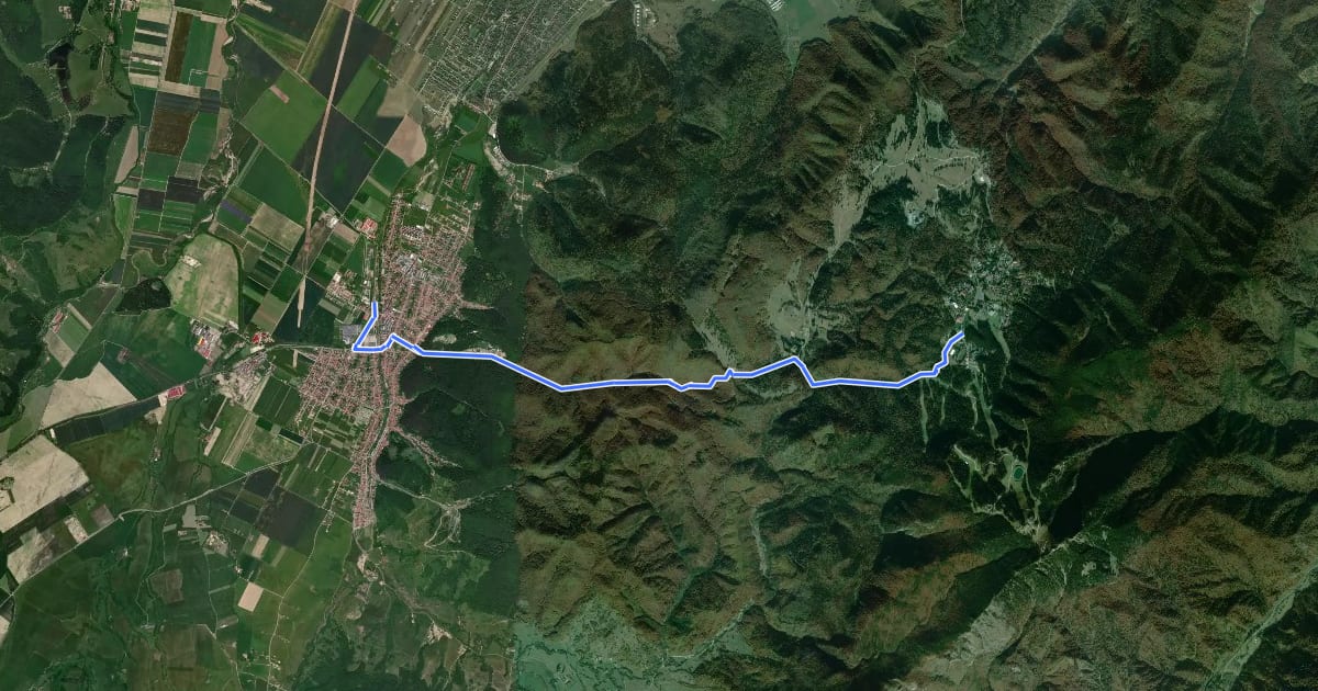 Маршрут Râșnov - Valea Poienii - Poiana Brașov на спутниковом снимке
