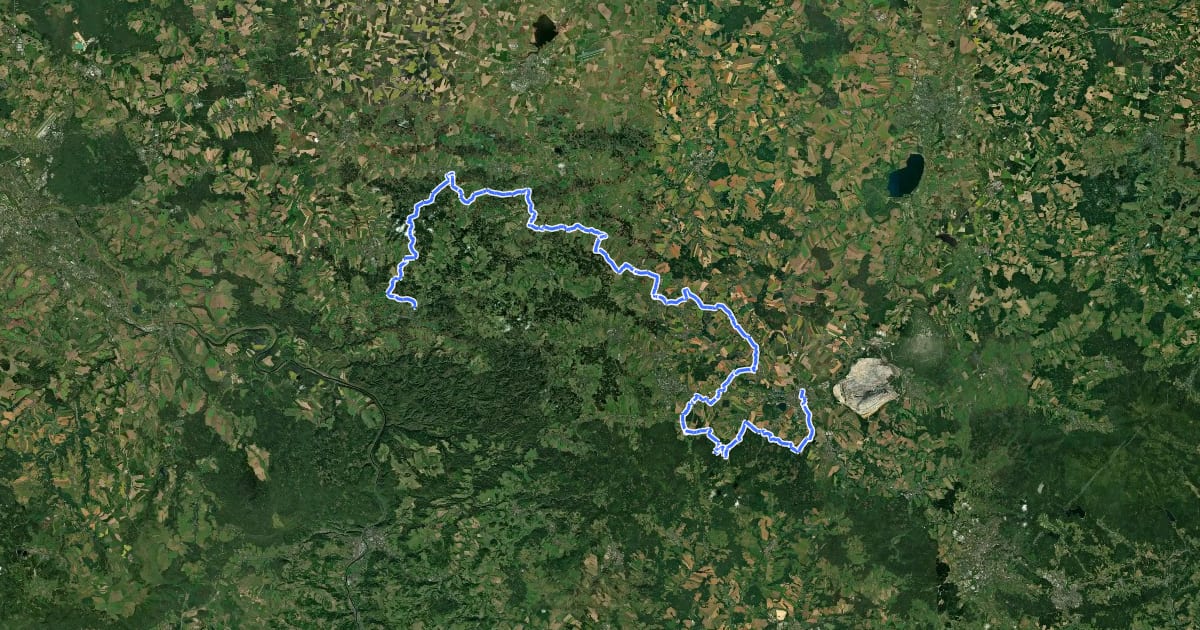 Маршрут Radfernweg Sächsische Mittelgebirge на спутниковом снимке