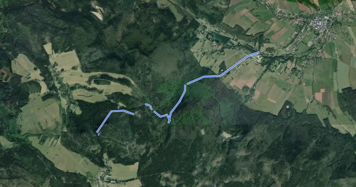 Маршрут Radków, rozwidlenie - Szczeliniec Wielki, przełęcz на спутниковом снимке