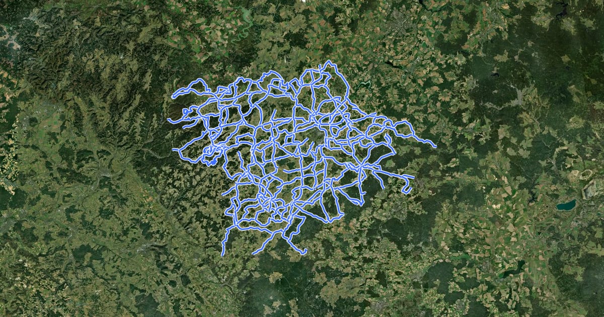 Маршрут Radverkehrsnetz Landkreis Hof на спутниковом снимке