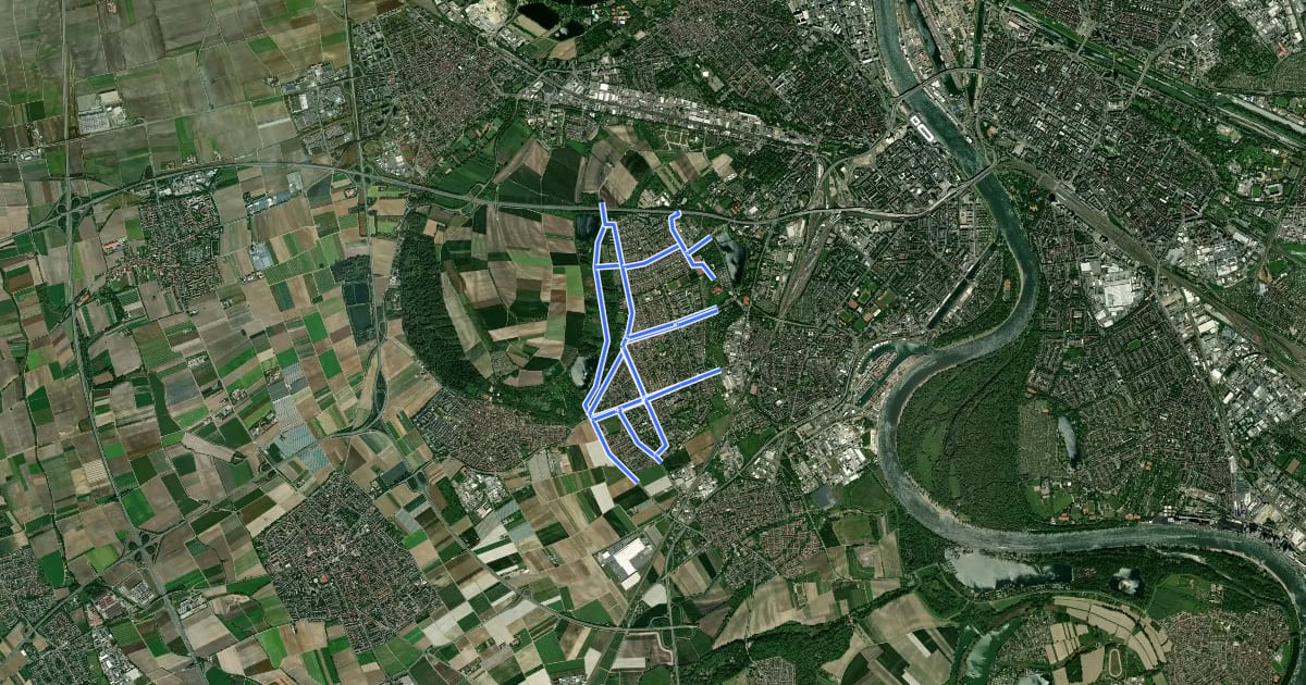 Маршрут Radverkehrsnetz LU-Gartenstadt на спутниковом снимке