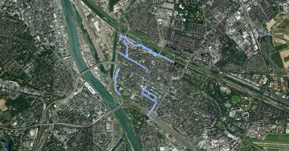 Маршрут Radverkehrsnetz Mannheim-Innenstadt/Jungbusch на спутниковом снимке