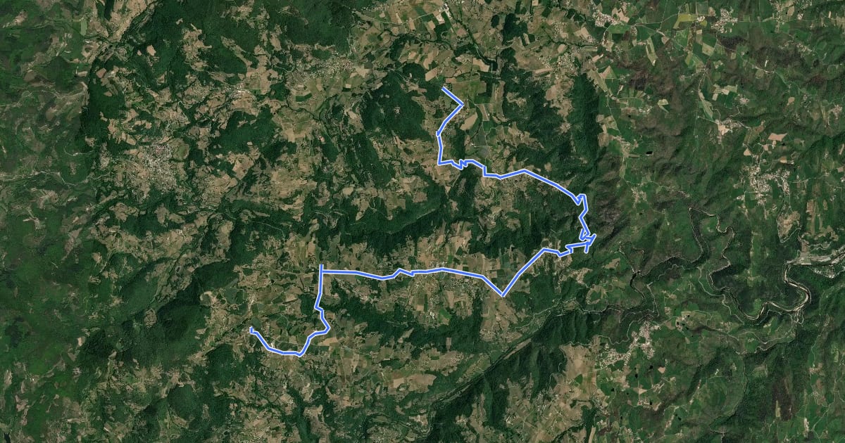 Маршрут Randonnée : Tour du Pays de Saint-Félicien - Jour 3 на спутниковом снимке