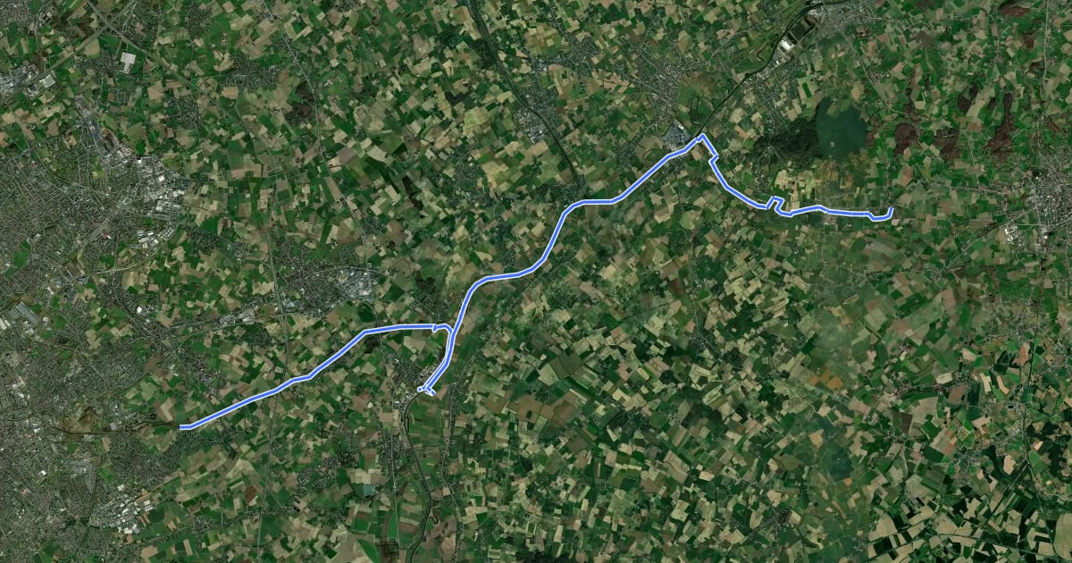 Маршрут RAVeL Canal de l'Espierre, Escaut et Ligne 83 на спутниковом снимке