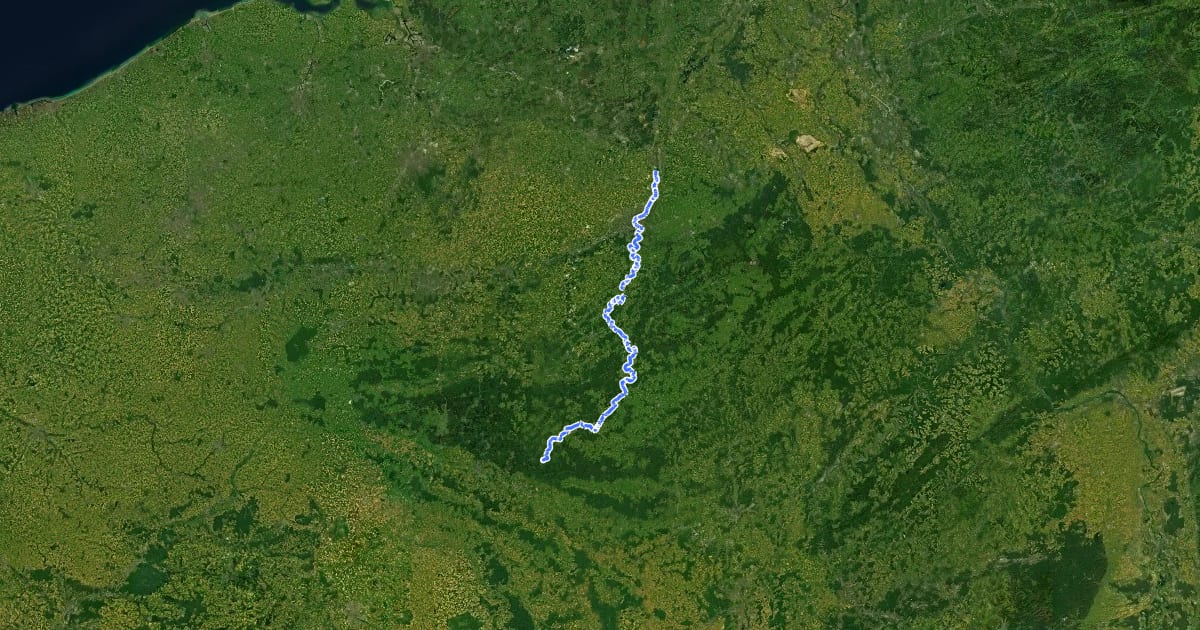 Маршрут RAVeL W7 Sur la route des Ardennes на спутниковом снимке
