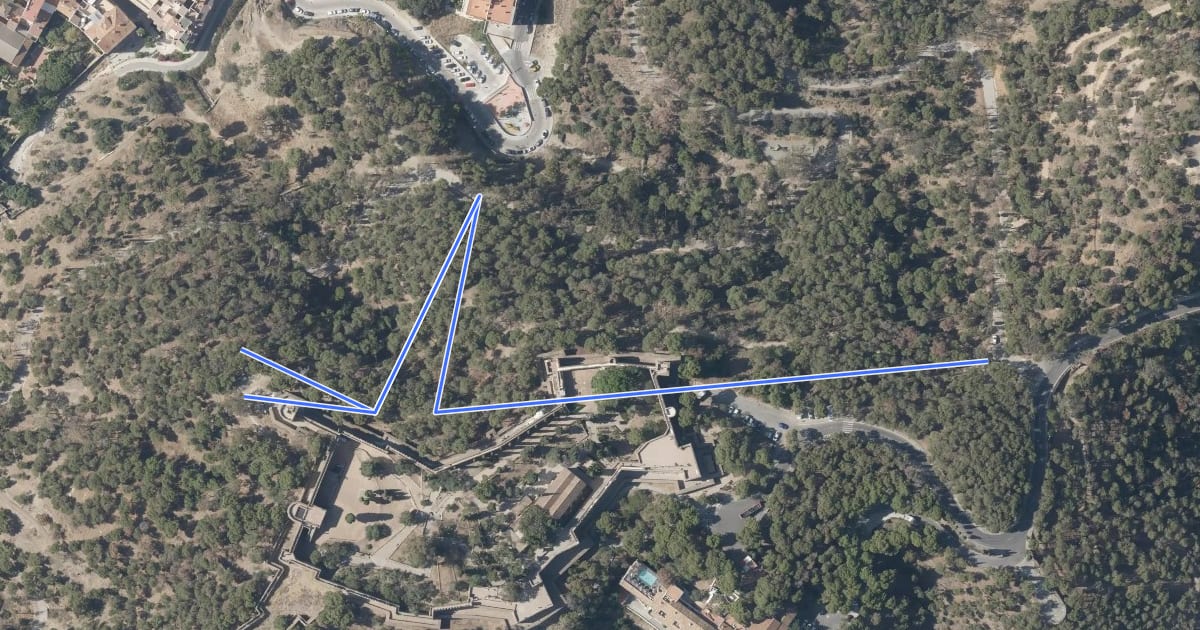 Маршрут Recorriendo la Muralla на спутниковом снимке