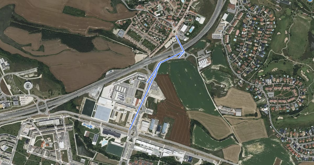 Маршрут Red ciclista del Valle de Egüés (Itinerario 18) на спутниковом снимке