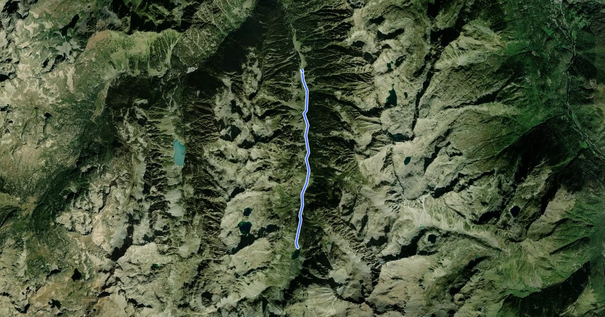 Маршрут Refuge et Lac d'Estom на спутниковом снимке