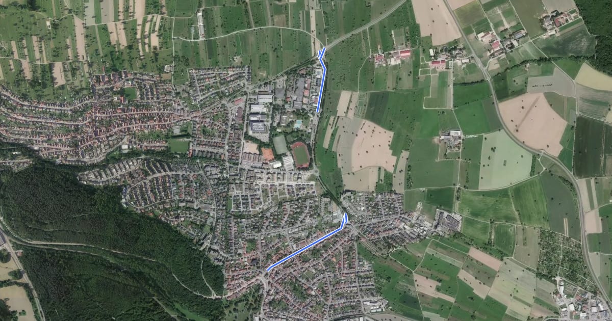 Маршрут Reichenbach Ortsmitte - Wasserreservoir на спутниковом снимке