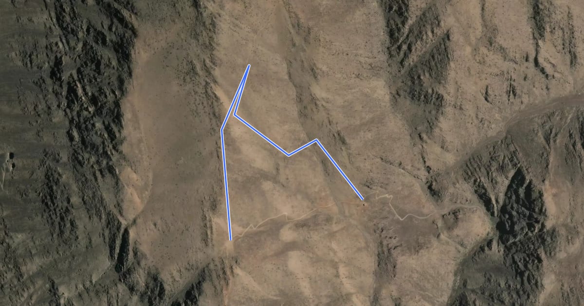 Маршрут Retorno Ruta Mirador (1075 m) на спутниковом снимке