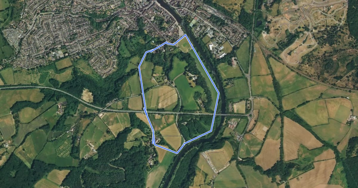 Маршрут Ribbesford Circular Trail на спутниковом снимке