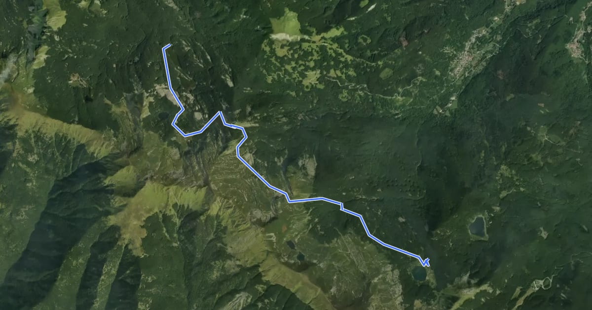 Маршрут Rifugio Lagoni-Sella di Rocca Pumacciolo-Lago Verde на спутниковом снимке
