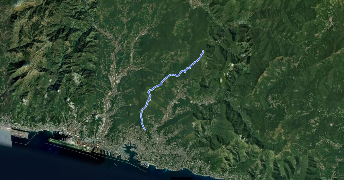 Маршрут Righi - Crociera di Pino - Monte Carossino на спутниковом снимке
