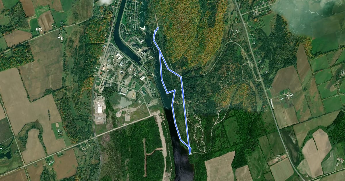 Маршрут River Gorge Trail System на спутниковом снимке