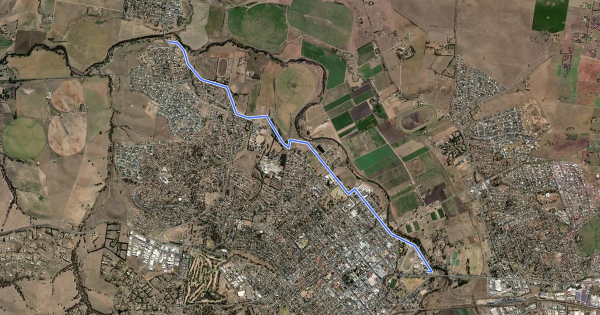 Маршрут River shared path на спутниковом снимке
