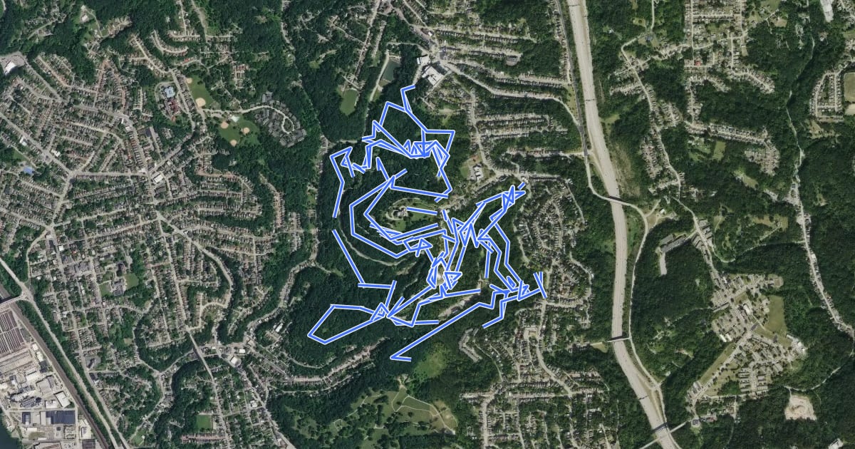 Маршрут Riverview Park Hiking Trails на спутниковом снимке