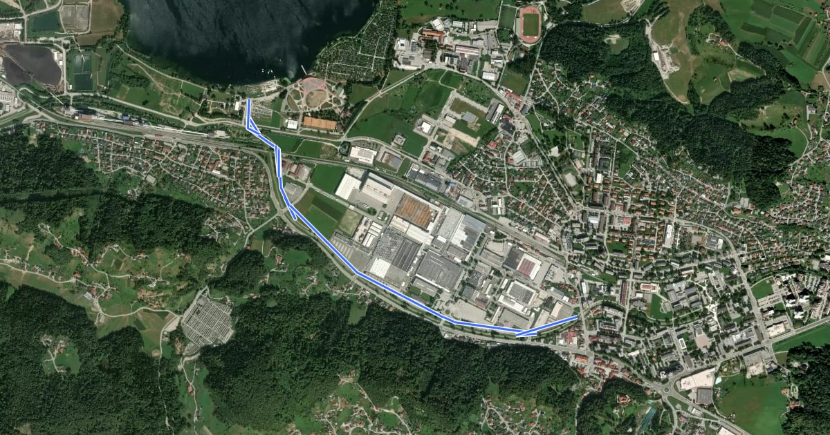 Маршрут Črna na Koroškem-Šoštanj-Velenje-Šempeter v Savinjski dolini на спутниковом снимке