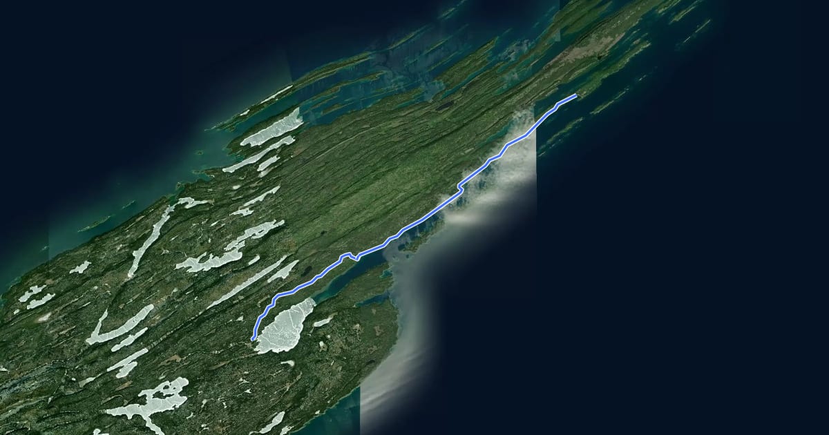 Маршрут Rock Harbor Trail на спутниковом снимке