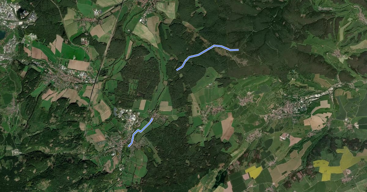 Маршрут Roter Strich zwischen Gehren und Paulinzella на спутниковом снимке