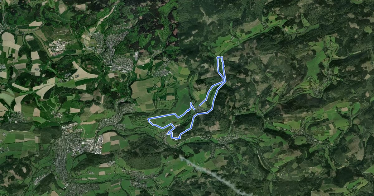 Маршрут Rothaarsteig-Spur Sorper-Panoramapfad на спутниковом снимке
