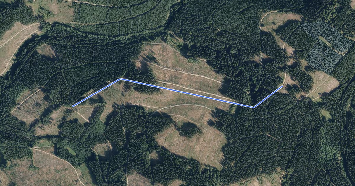 Маршрут Rothaarsteig Zugang Oberhundem на спутниковом снимке