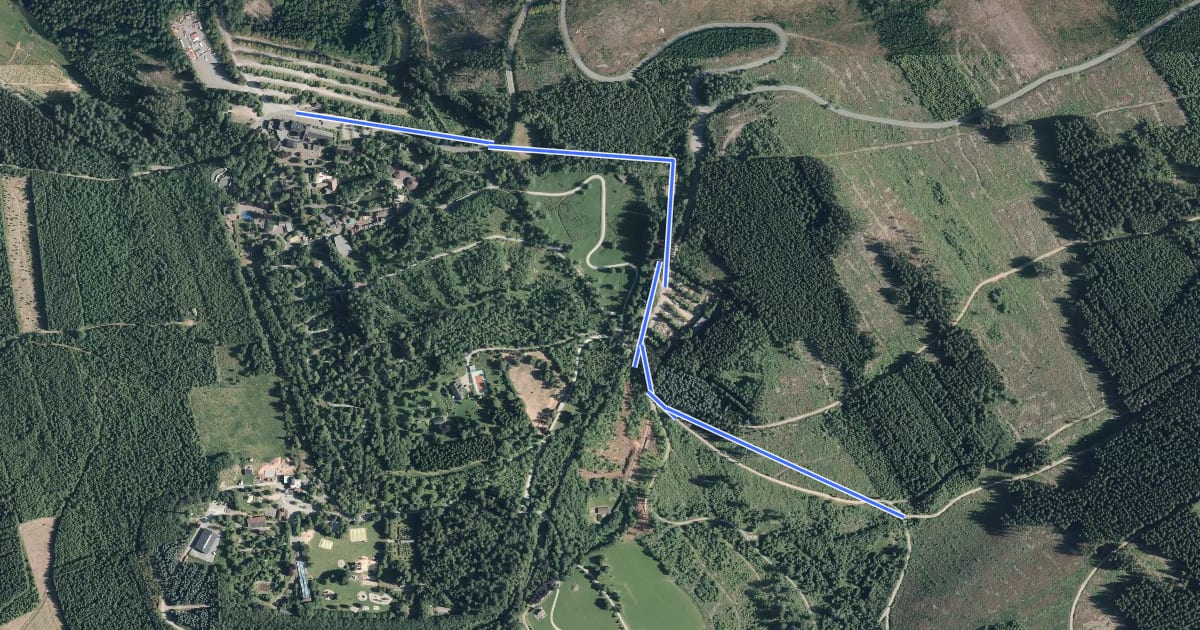 Маршрут Rothaarsteig Zugang Panoramapark на спутниковом снимке
