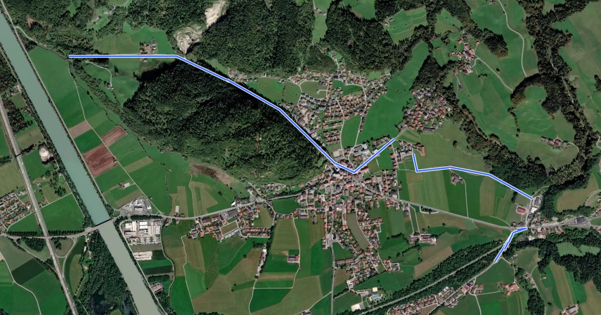 Маршрут Route 15a - Verbindung Niederndorf (Niederndorf) на спутниковом снимке