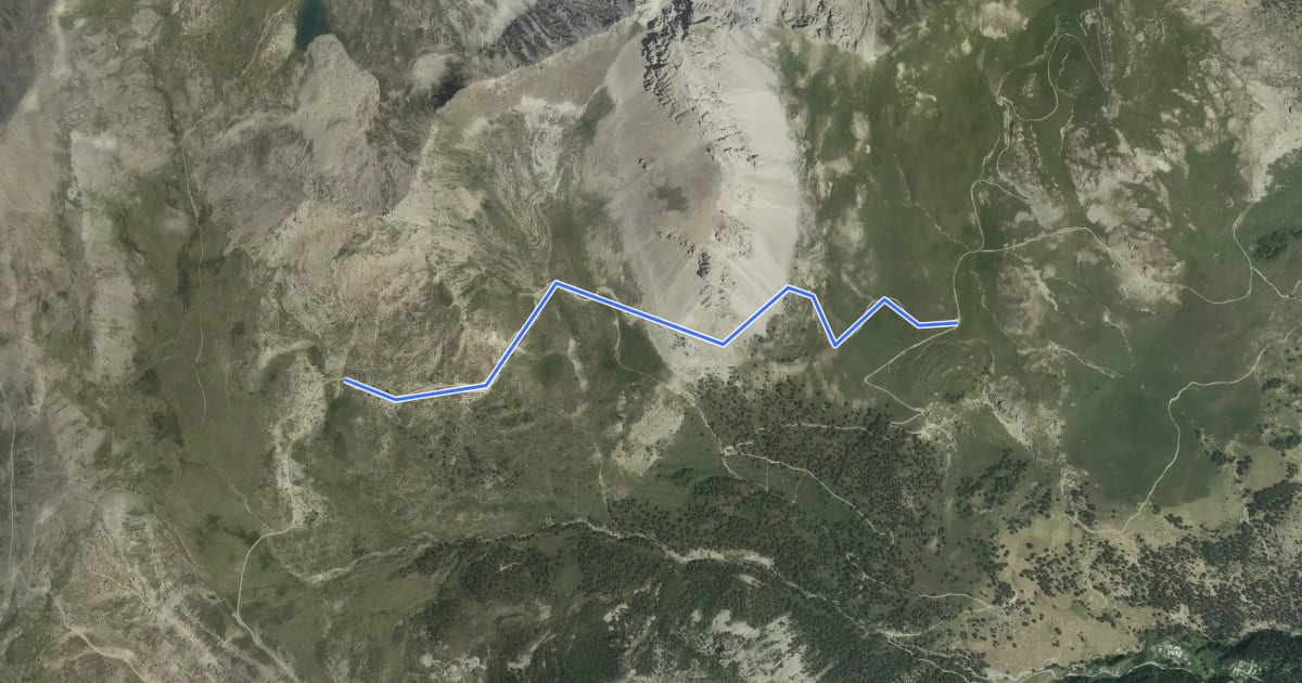 Маршрут Route militaire - Route militaire на спутниковом снимке