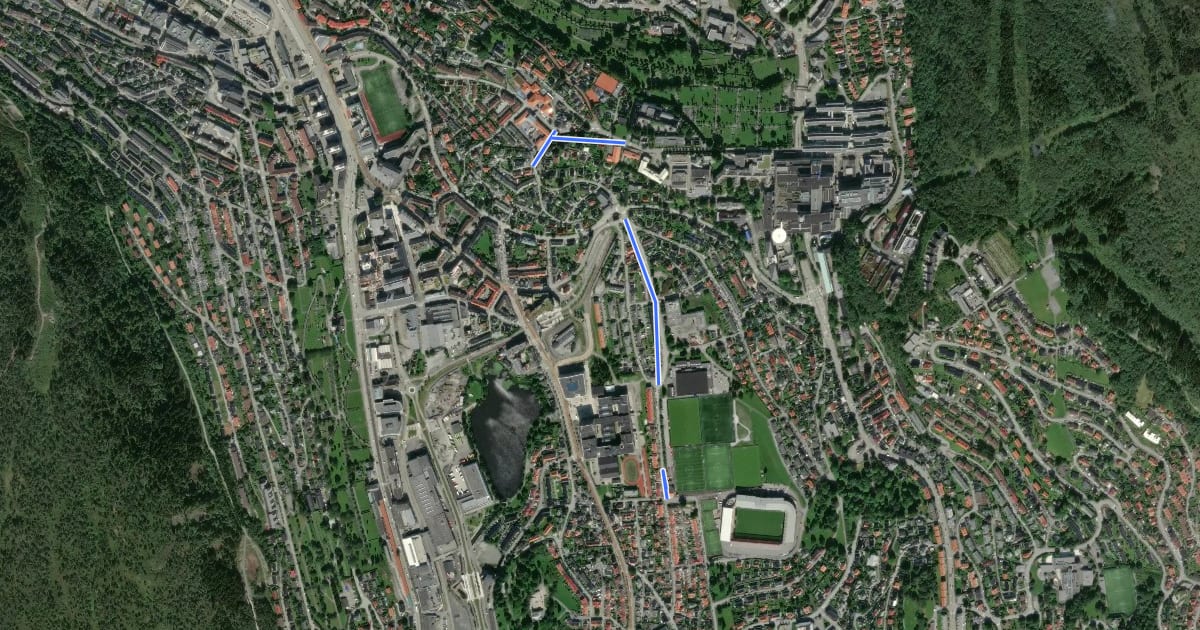 Маршрут Årstad Kirke-Brann Stadion на спутниковом снимке