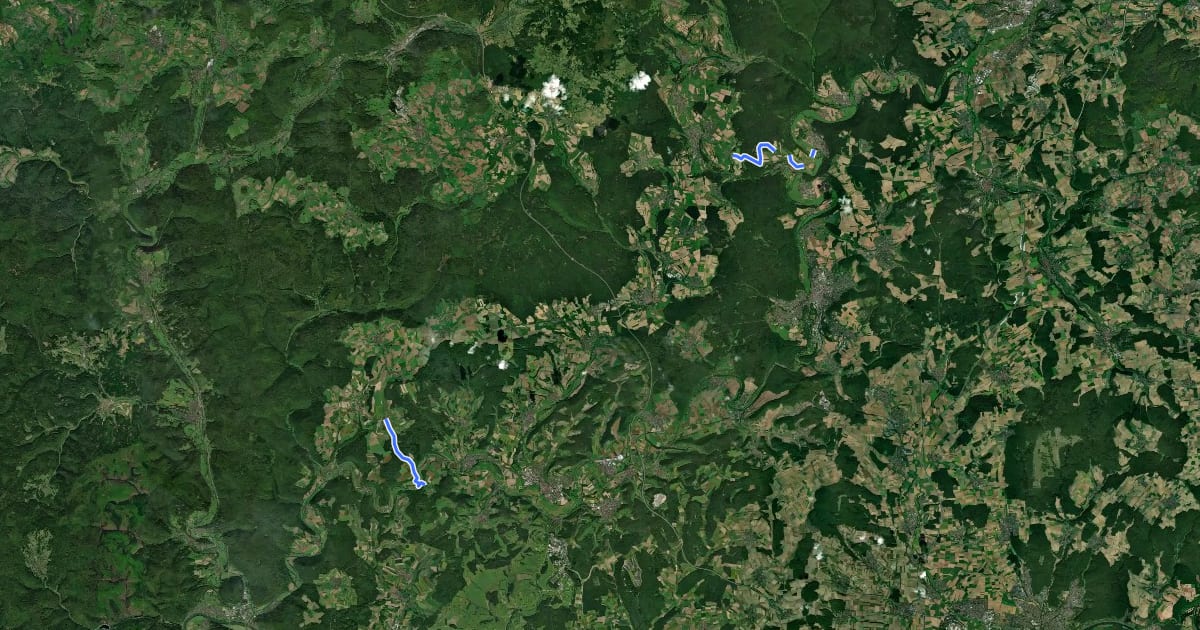 Маршрут Rund um die südliche Rhön на спутниковом снимке