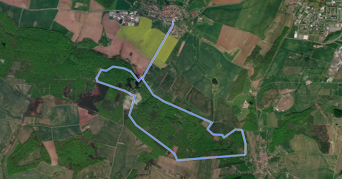 Маршрут Rundwanderweg 4 (Beuren) на спутниковом снимке