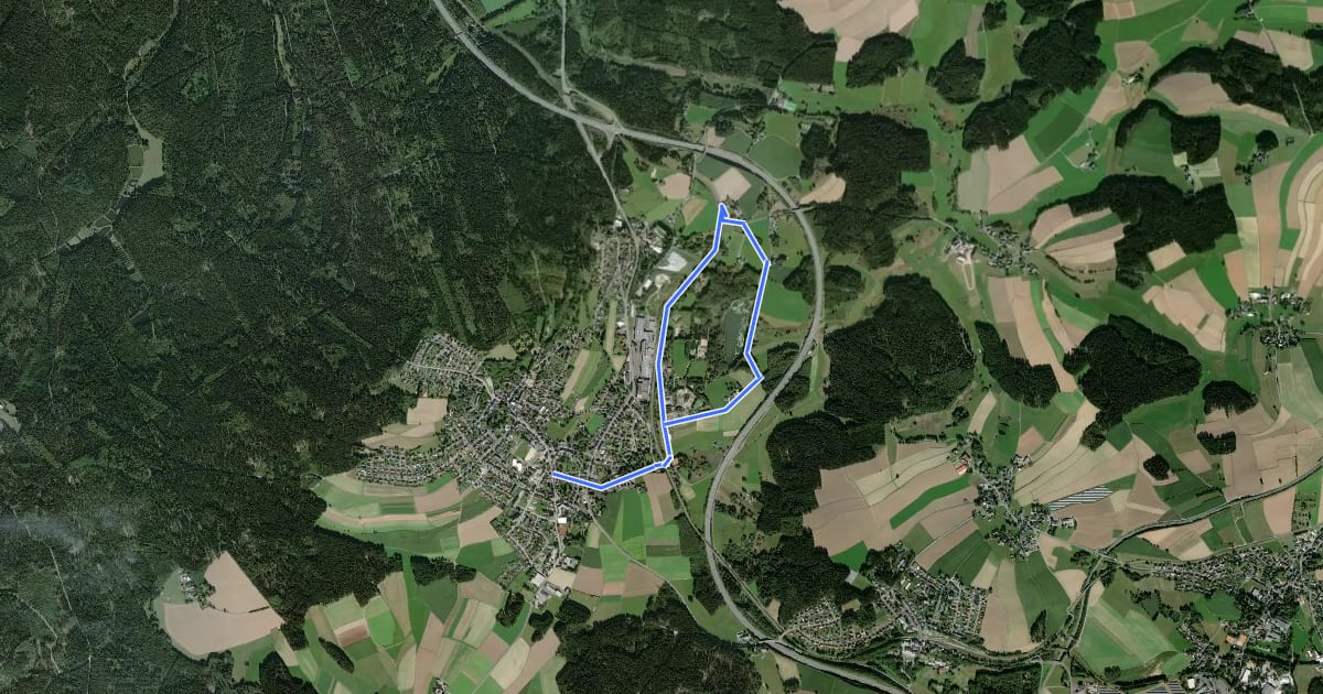 Маршрут Rundwanderweg 8 Schönwald на спутниковом снимке